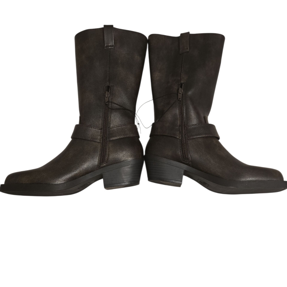 NEW-never worn- Women’s brown boots-size 8.5 - Time and Tru -half zipper - Picture 5 of 9